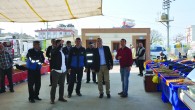 Ayvalık Belediye Başkanı Gençer, pazarcı esnafını ziyaret etti