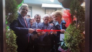 Mahalle Muhtarı Nur Hancıoğlu yeni hizmet binası açılışını yaptı