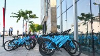 İzmir Karabağlar’da başarılı öğrencilere bisiklet