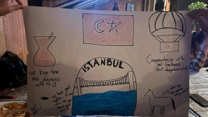 Bursalı liseliler Hollanda’da Türk kültürünü tanıtıyor
