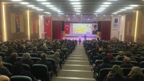Konya’da Şehir Konferansları devam ediyor