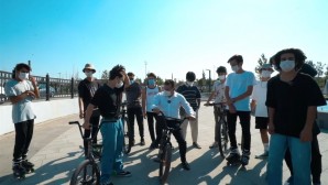Gençlere 19 Mayıs hediyesi skate park
